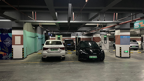 新站來啦，吳江恒業站前廣場充電站