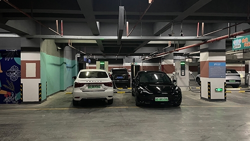 新站來啦，吳江恒業站前廣場充電站