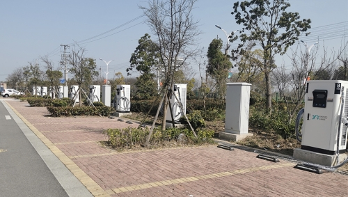 新站來啦，南通金雅名都薈充電站